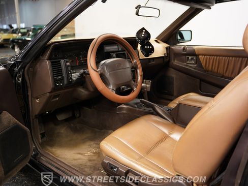 Used 1991 INFINITI M30 Convertible RWD image 4