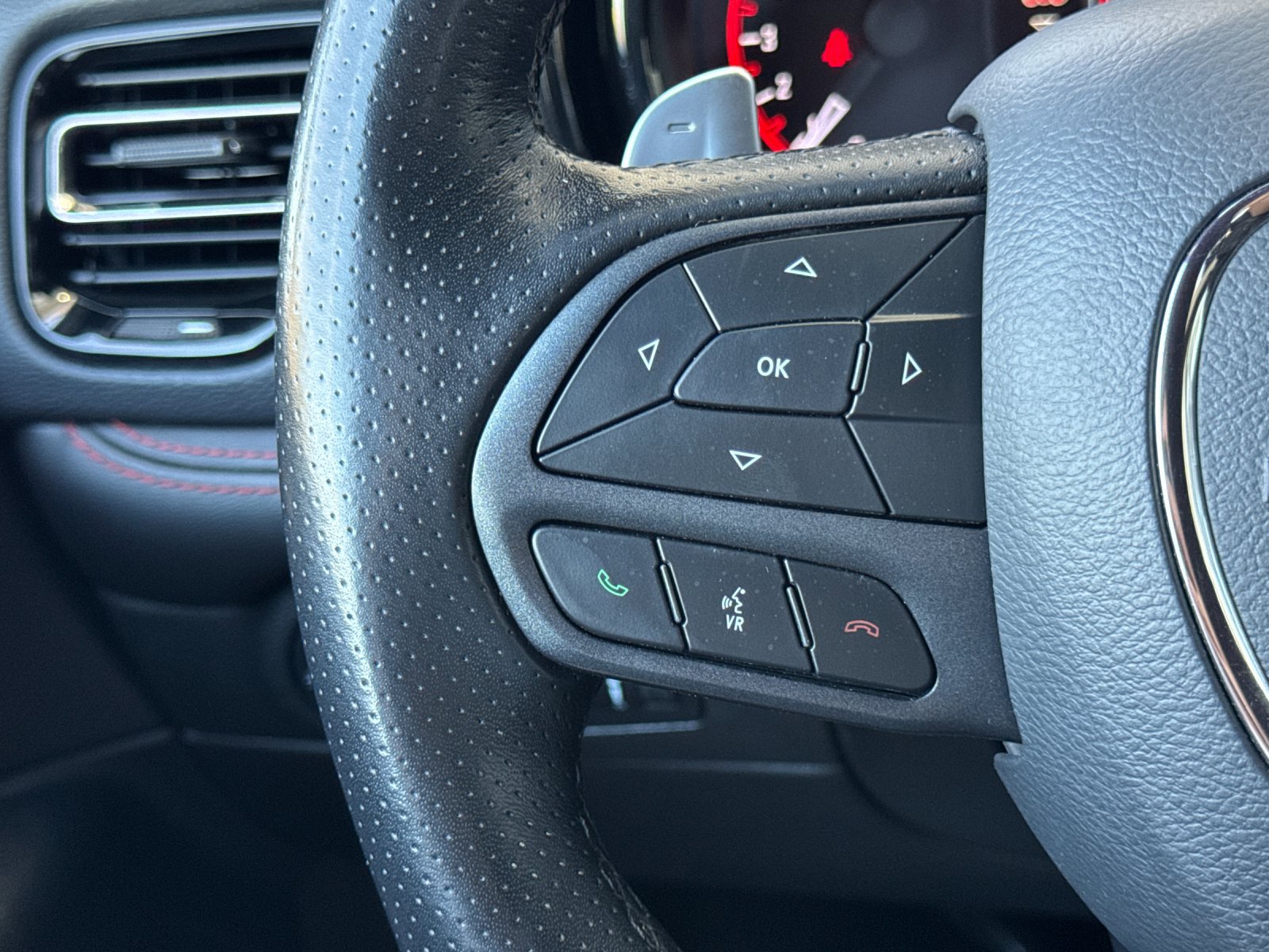 Used 2025 Dodge Durango GT AWD/4WD image 29