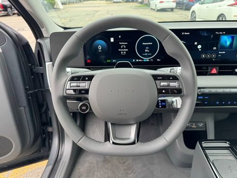 New 2025 Hyundai Ioniq 5 SEL image 11