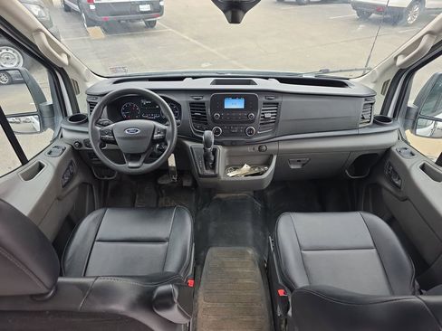 Certified 2023 Ford Transit 250 Medium Roof AWD image 22