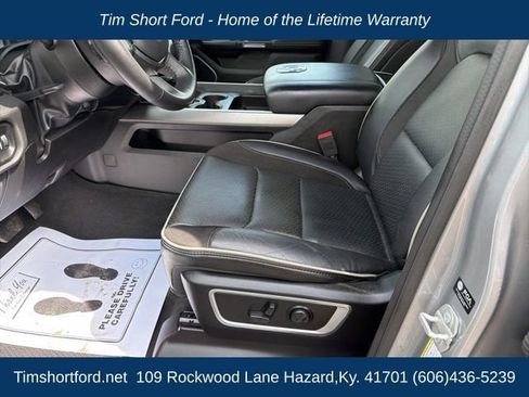 Used 2023 RAM 1500 Laramie AWD/4WD image 8