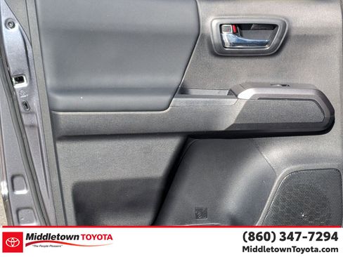 Used 2023 Toyota Tacoma TRD Sport image 25