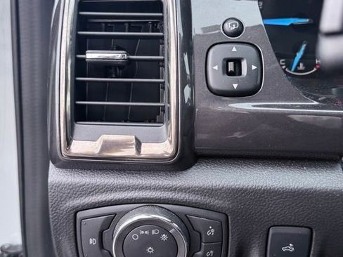 Used 2023 Ford Ranger Lariat w/ Technology Package image 9