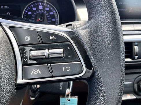 Used 2023 Kia Forte LXS w/ LXS Technology Package FWD image 20