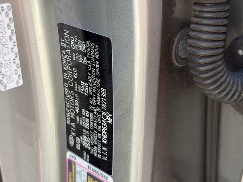 Used 2020 Kia Sportage S image 32