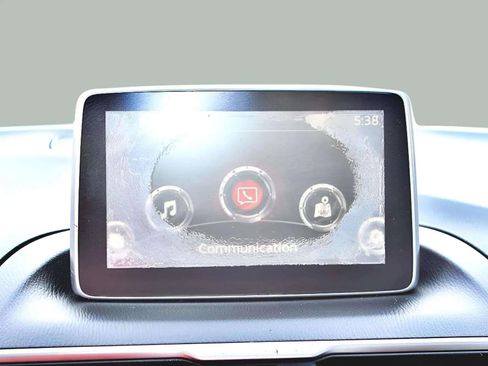 Used 2016 MAZDA MAZDA3 i Sport image 16