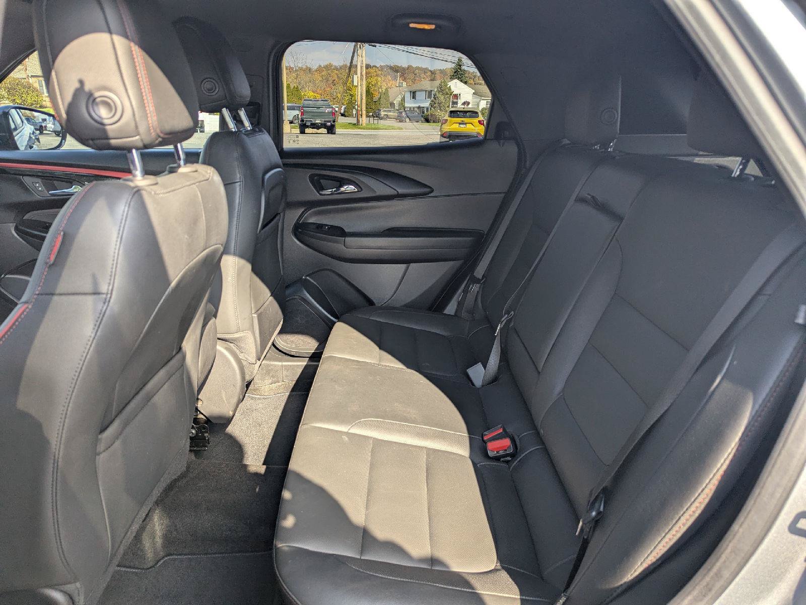 Used 2024 Chevrolet TrailBlazer RS w/ Convenience Package AWD/4WD image 22