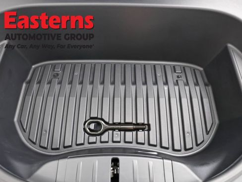 Used 2023 Tesla Model 3 Standard Range image 7