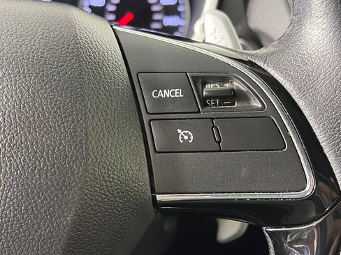 Used 2019 Mitsubishi Eclipse Cross SEL AWD/4WD image 18