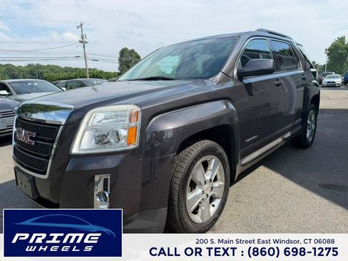 Used 2015 GMC Terrain SLE w/ Convenience Package AWD/4WD image 4
