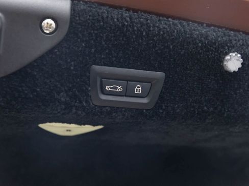 Used 2013 Rolls-Royce Ghost RWD image 38