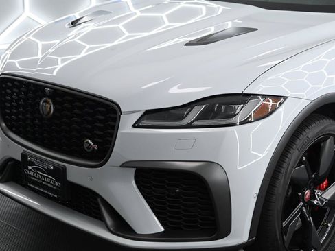 Used 2021 Jaguar F-PACE SVR AWD/4WD image 7