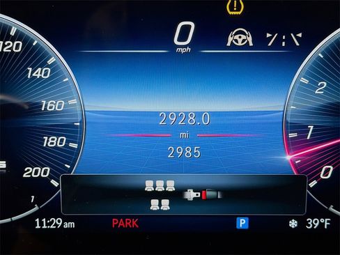 Used 2025 Mercedes-Benz GLS 63 AMG 4MATIC image 14