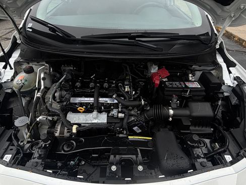 Used 2025 Nissan Versa SV FWD image 31