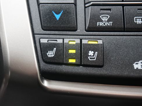 Used 2016 Lexus NX 200t FWD w/ Premium Package image 22