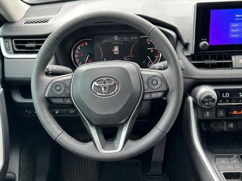 Certified 2025 Toyota RAV4 XLE w/ Convenience Package FWD image 38