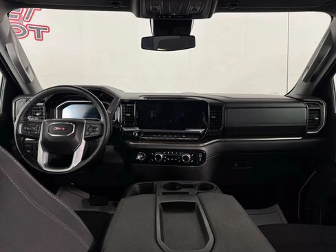 Used 2023 GMC Sierra 1500 SLE AWD/4WD image 11