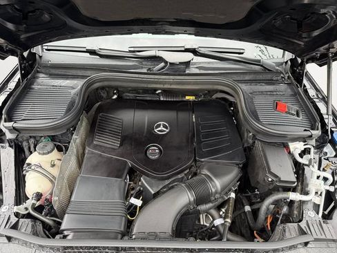 Certified 2025 Mercedes-Benz GLE 450e 4MATIC image 34