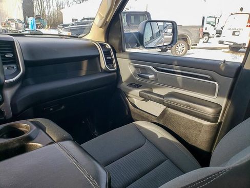 Used 2020 RAM 1500 Big Horn AWD/4WD image 29