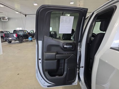 Used 2020 Chevrolet Silverado 1500 LT w/ All-Star Edition AWD/4WD image 24