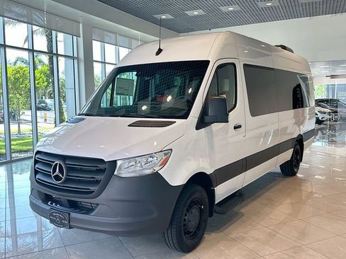 New 2024 Mercedes-Benz Sprinter 3500 image 3