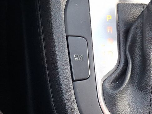 Certified 2024 Kia Forte LXS w/ LXS Technology Package image 23