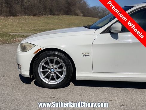 Used 2010 BMW 328i xDrive Sedan image 10