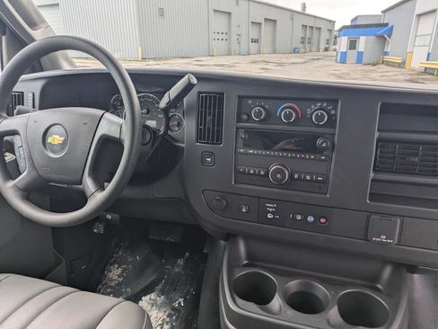 New 2025 Chevrolet Express 3500 w/ Power Convenience Package image 9
