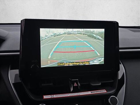 Used 2024 Toyota Corolla Cross SE image 10