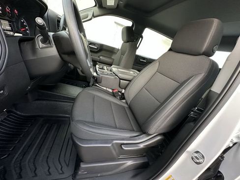 New 2026 Chevrolet Silverado 1500 W/T image 18