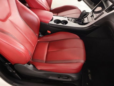 Used 2019 INFINITI Q60 Red Sport 400 w/ Proactive Package image 8