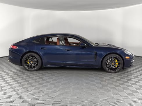 Used 2018 Porsche Panamera 4S AWD/4WD image 8