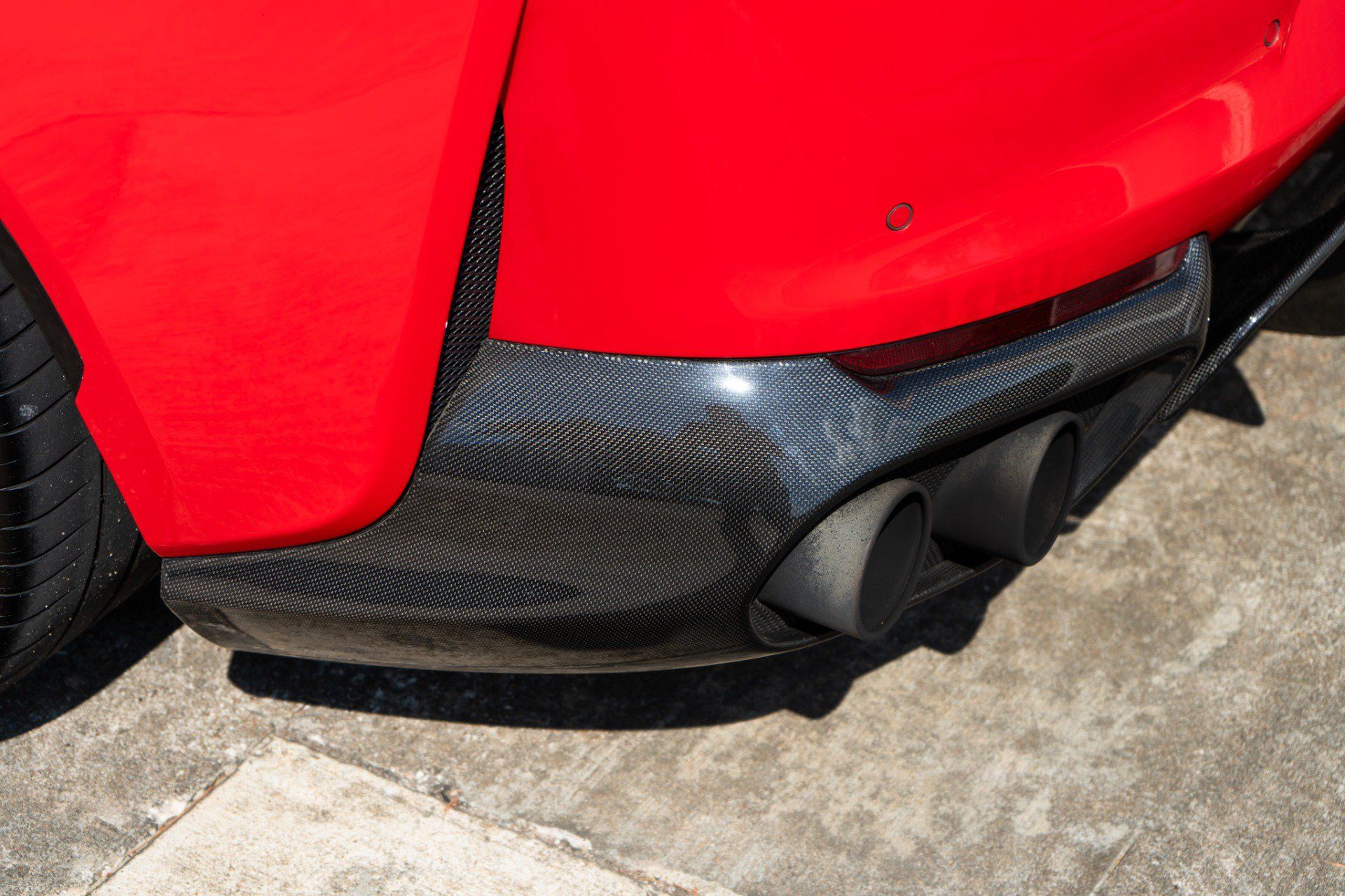 Used 2019 Ferrari 812 Superfast RWD image 37