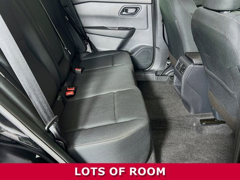 Used 2026 Nissan Rogue S image 23