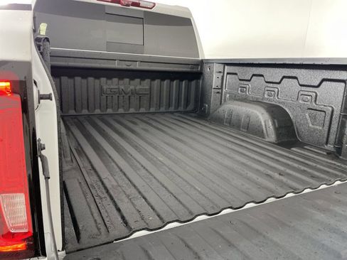 Used 2025 GMC Sierra 1500 Denali image 25