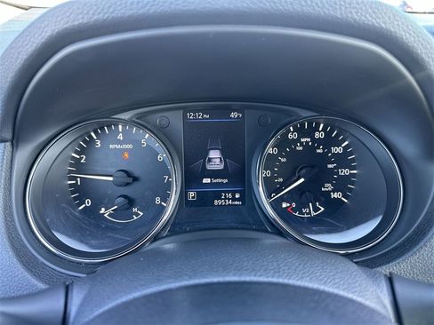 Used 2019 Nissan Rogue S w/ Special Edition Package image 15