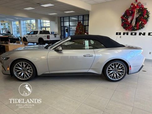 New 2026 Ford Mustang Premium image 5