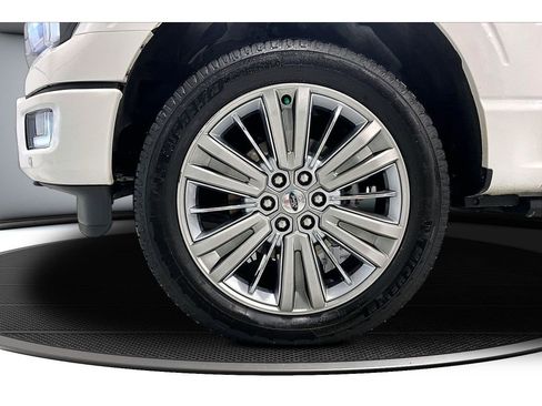 Used 2025 Ford F150 Platinum w/ Equipment Group 703A Plus image 10