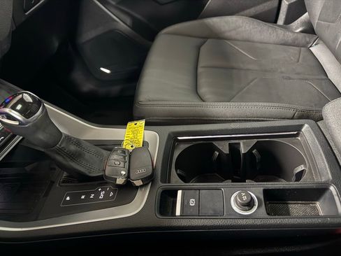Used 2020 Audi Q3 2.0T Premium Plus AWD/4WD image 15
