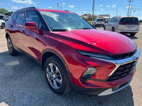 Used 2024 Chevrolet Blazer LT w/ Convenience Package FWD image 7