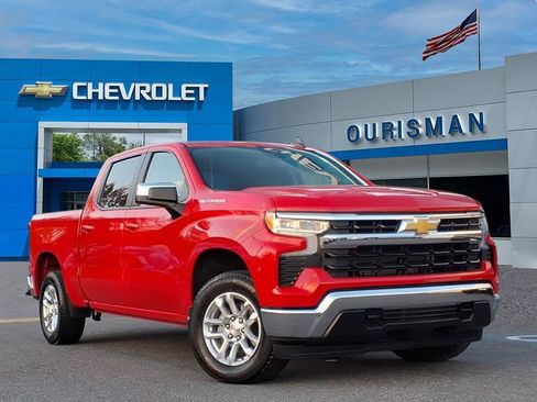 Used 2023 Chevrolet Silverado 1500 LT image 1