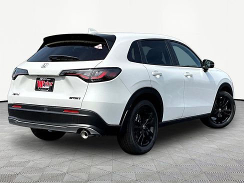 New 2026 Honda HR-V Sport image 7