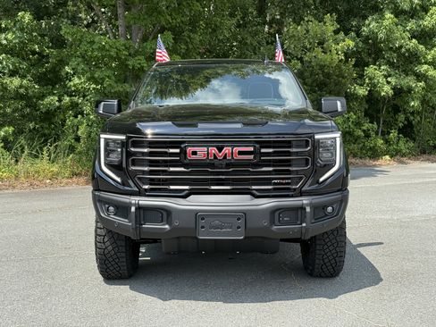 New 2025 GMC Sierra 1500 AT4X image 2