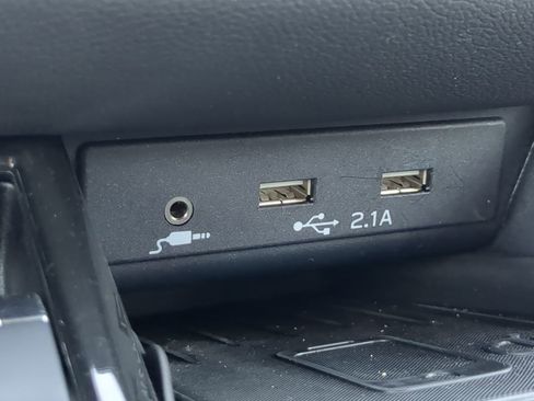 Used 2022 Subaru Outback Wilderness image 21