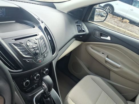 Used 2013 Ford Escape SE w/ Class II Trailer Tow Pkg image 20