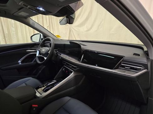 Used 2025 Audi Q5 Premium Plus w/ Premium Plus AWD/4WD image 37