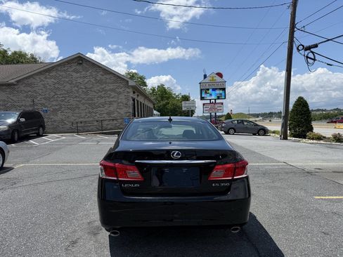Used 2010 Lexus ES 350 image 6