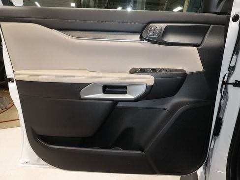 Used 2024 Ford Ranger Lariat w/ FX4 Off-Road Package image 23