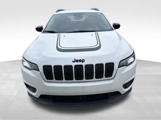 Used 2022 Jeep Cherokee Latitude w/ Trailer Tow Group AWD/4WD video 2