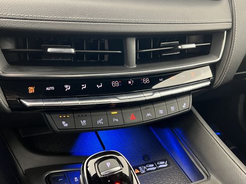 Used 2025 Cadillac CT5 Premium Luxury image 29